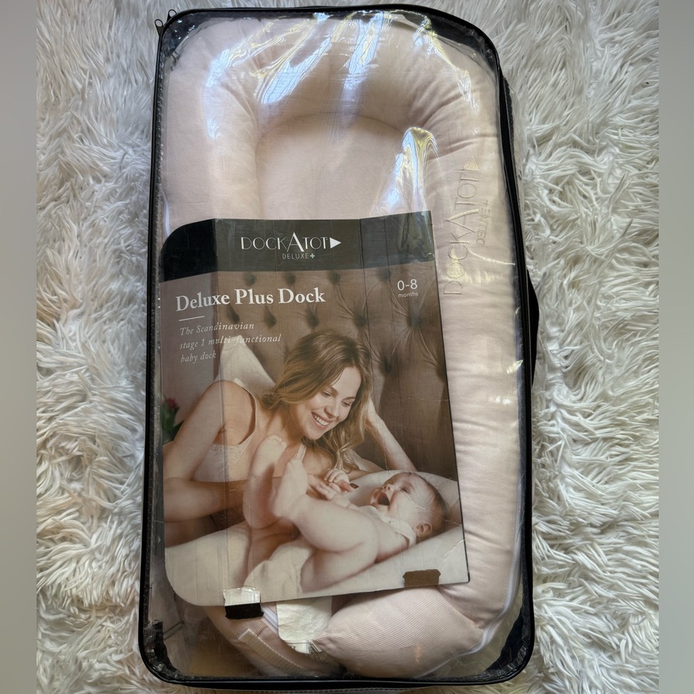 DockATot® Deluxe+ Dock - Light Pink